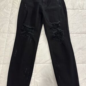 Judy Blue Black Distressed Jeans